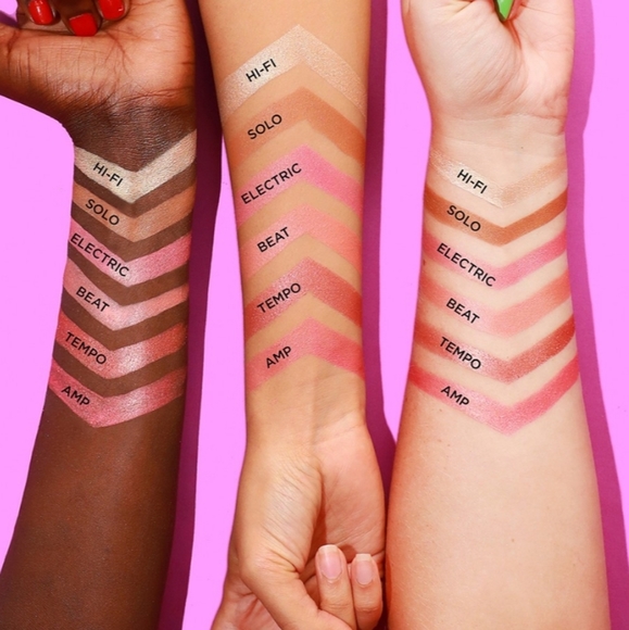 LAST 1🆕️Tarte PRO Glow & blush cheek palette - Picture 4 of 5